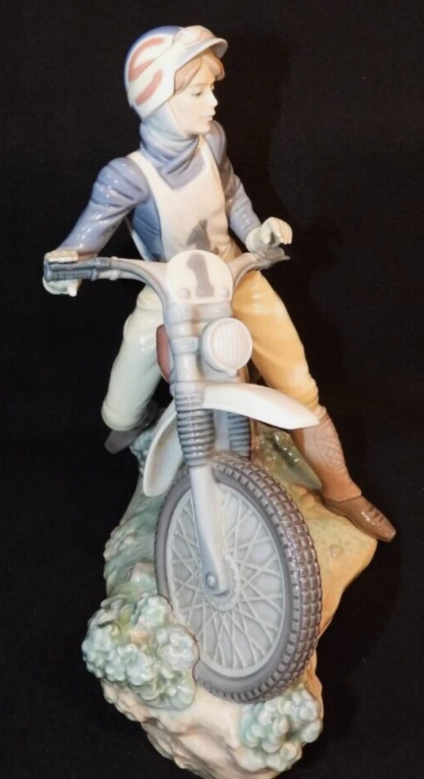 Vintage 1985 LLADRO 5270 Racing Motorcyclist Figurine Retired thumbnail 4