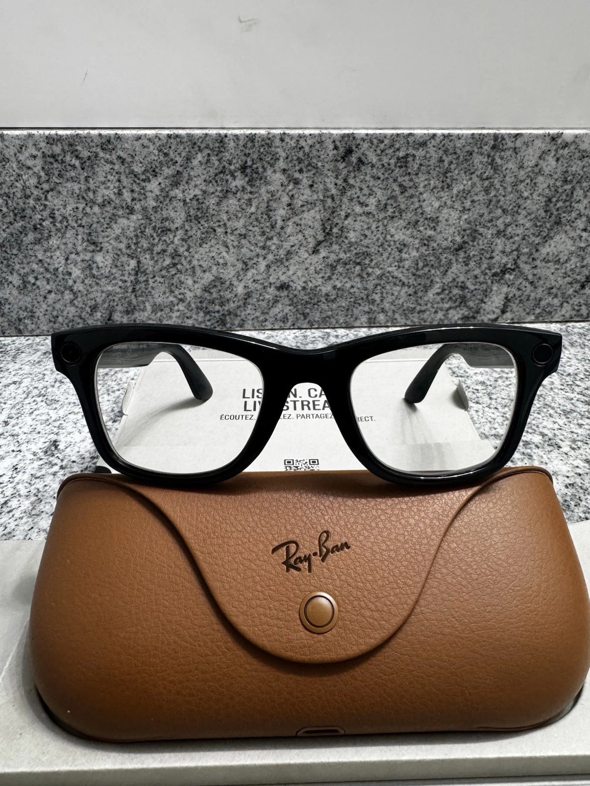 loss Black Ray-Ban Meta Wayfarer RW4006 Smart Glasses Gen 1 – Transition Lenses thumbnail 3