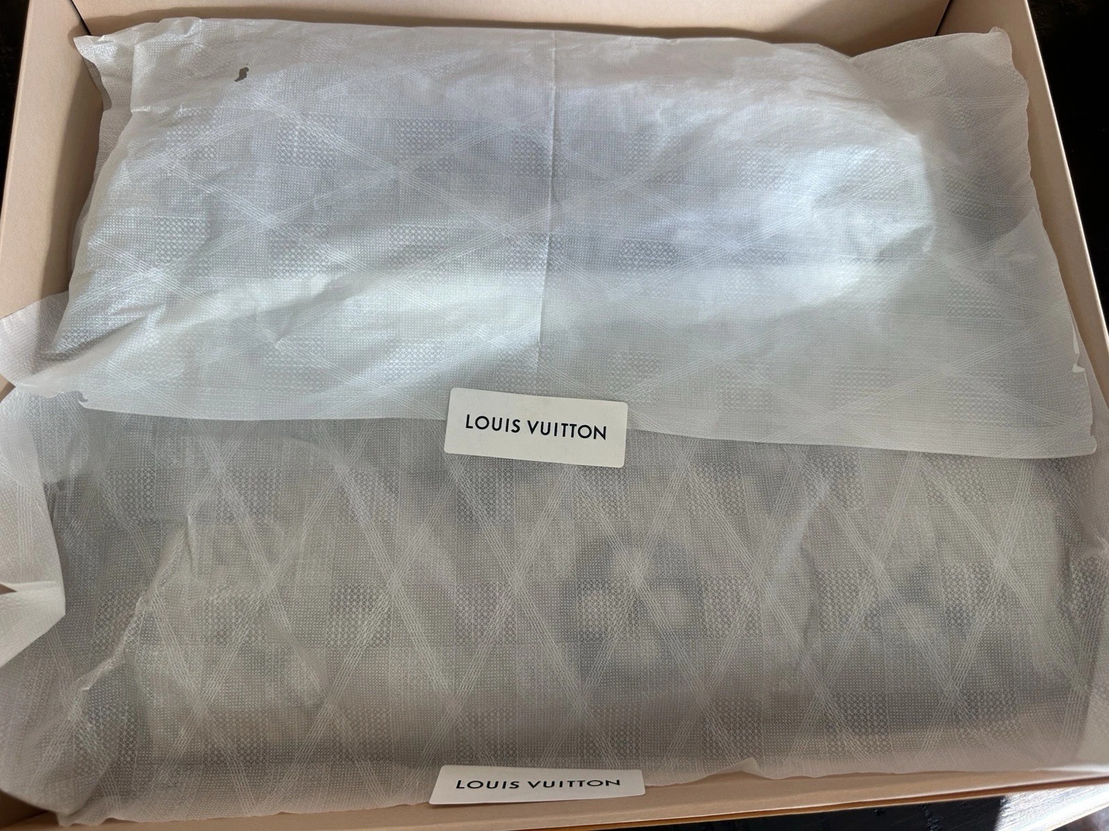 Louis Vuitton Grey Logo Scarf | Classic Monogram | Authentic Luxury thumbnail 13