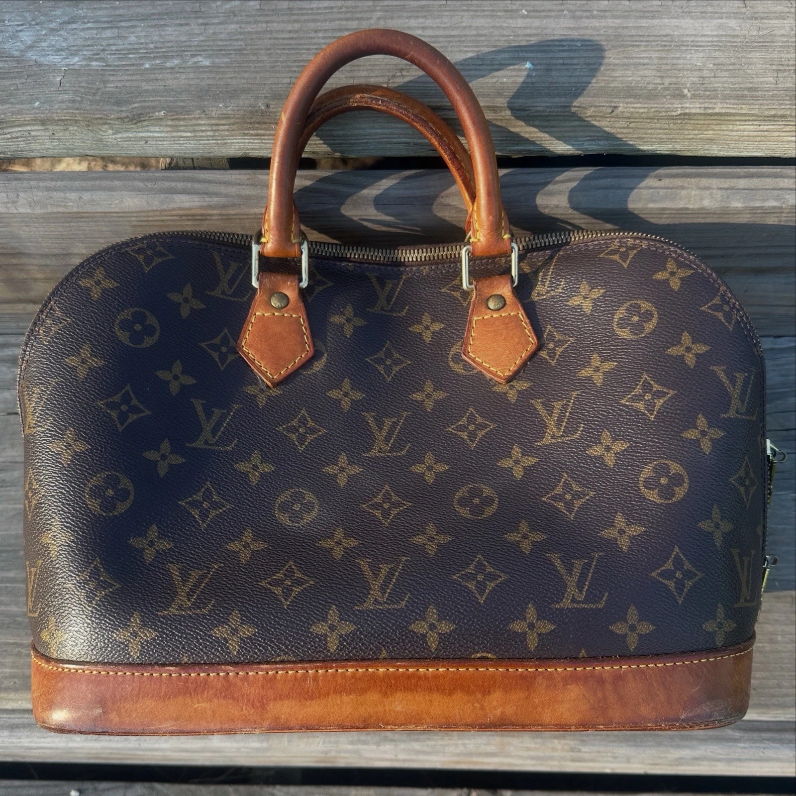 Louis Vuitton Monogram Alma PM SD0060 HandBag (USED) thumbnail 1