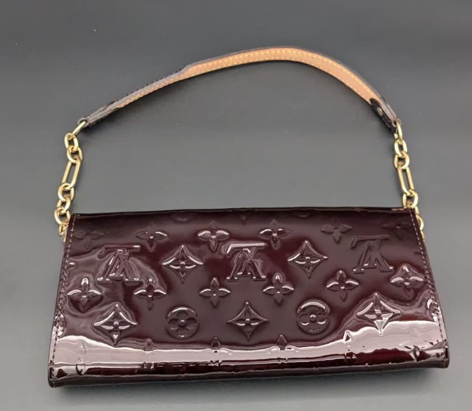Louis Vuitton Pochette Sunset Boulevard – Women’s Luxury Bag thumbnail 7