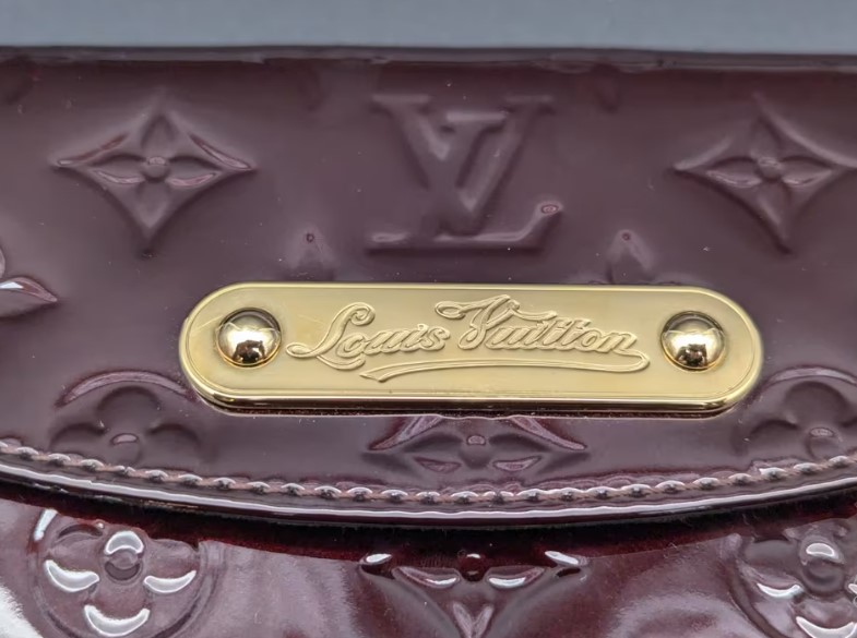 Louis Vuitton Pochette Sunset Boulevard – Women’s Luxury Bag thumbnail 9