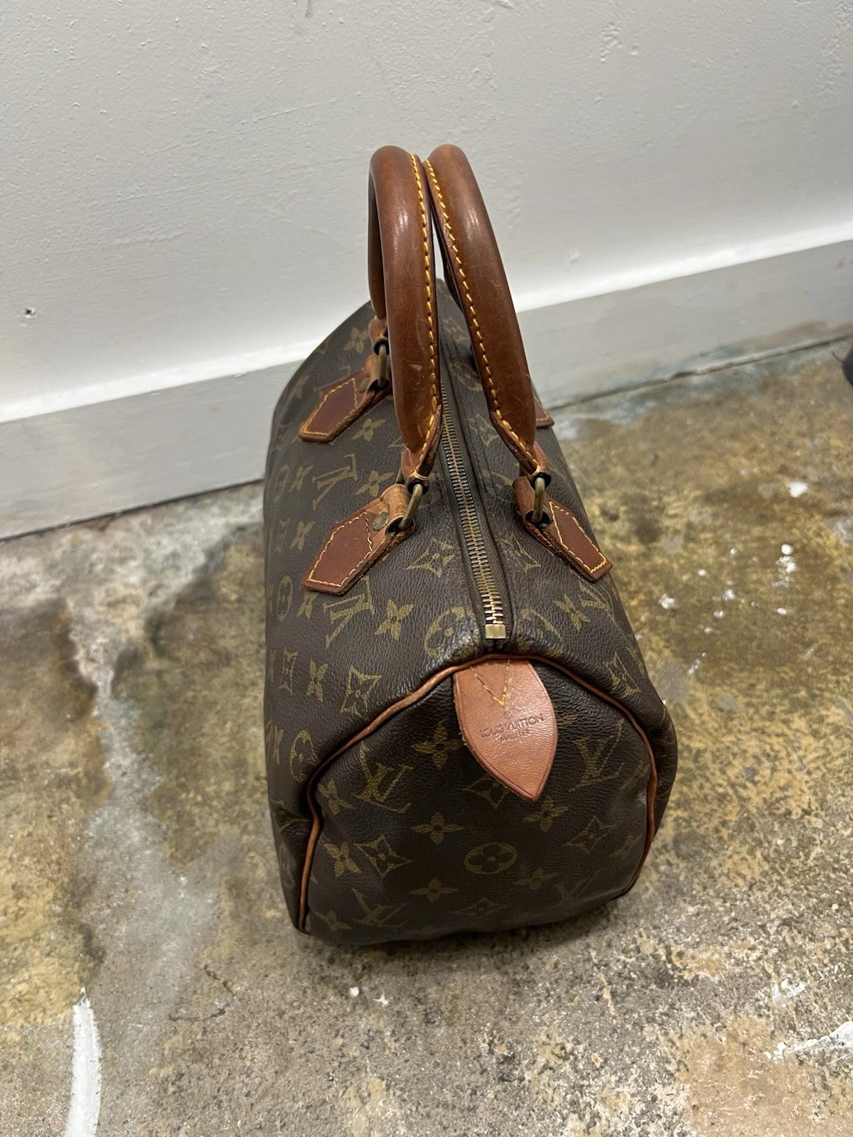 LOUIS VUITTON Speedy 25 Monogram Shoulder Hand Bag thumbnail 2