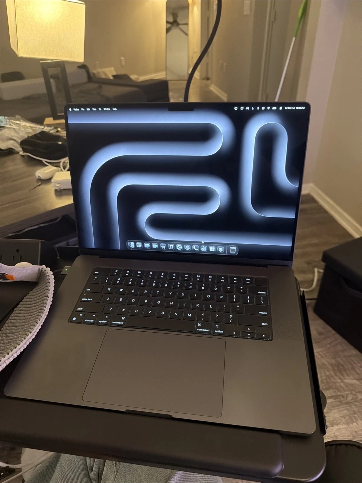 MacBook Pro 16″ (Nov 2024) - Apple M4 Max • Powerhouse Performance thumbnail 2