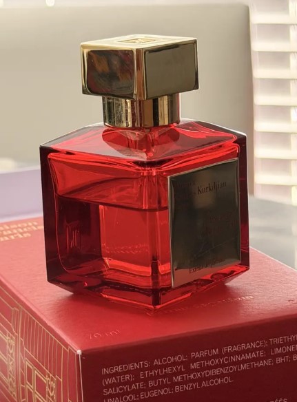 Maison Francis Kurkdjian Baccarat Rouge Extrait de Parfum thumbnail 4