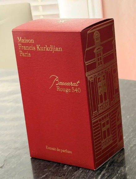 Maison Francis Kurkdjian Baccarat Rouge Extrait de Parfum thumbnail 6