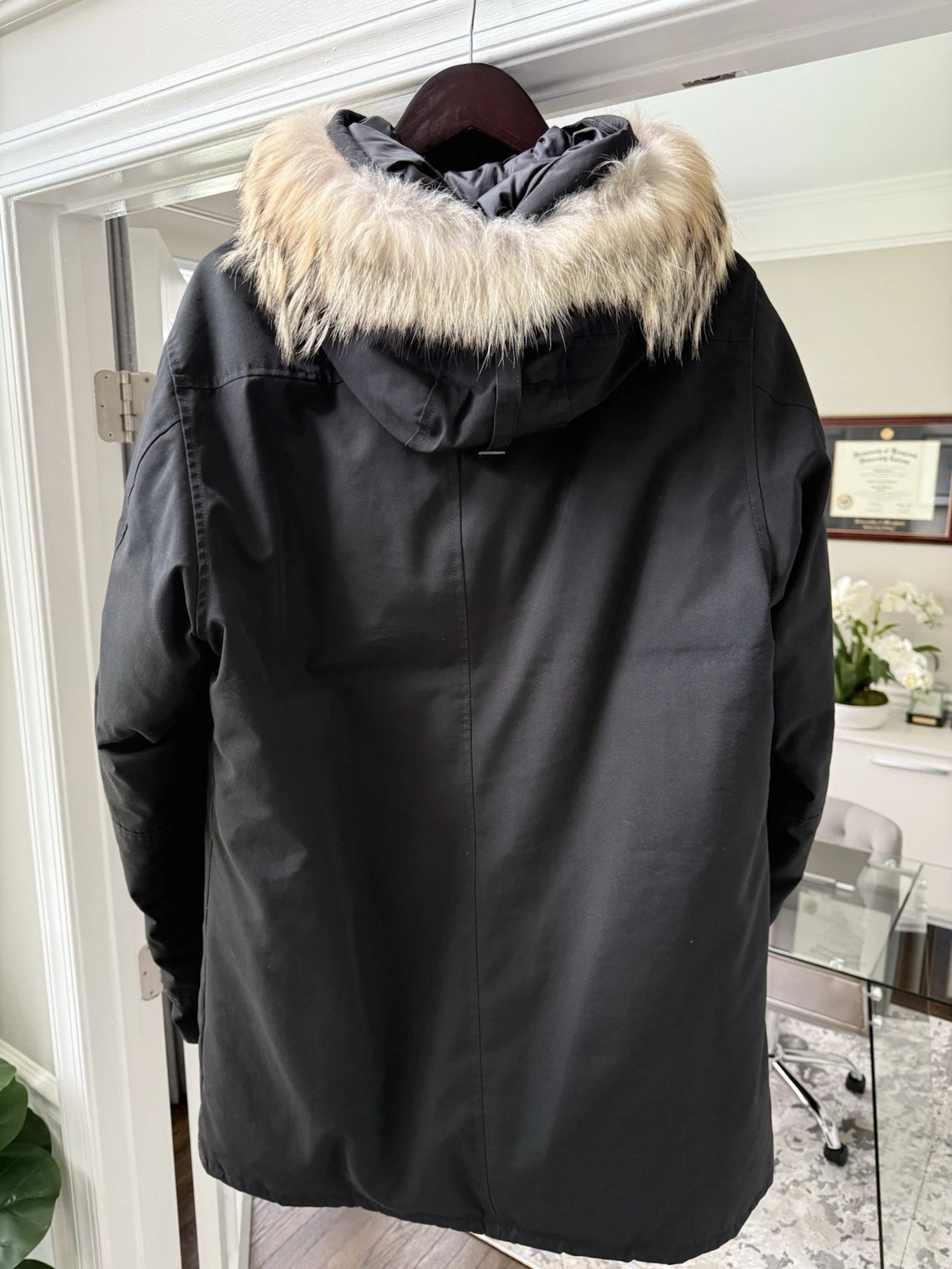 Men's Canada Goose Chateau Parka Black Down Jacket Hooded Size Large thumbnail 2