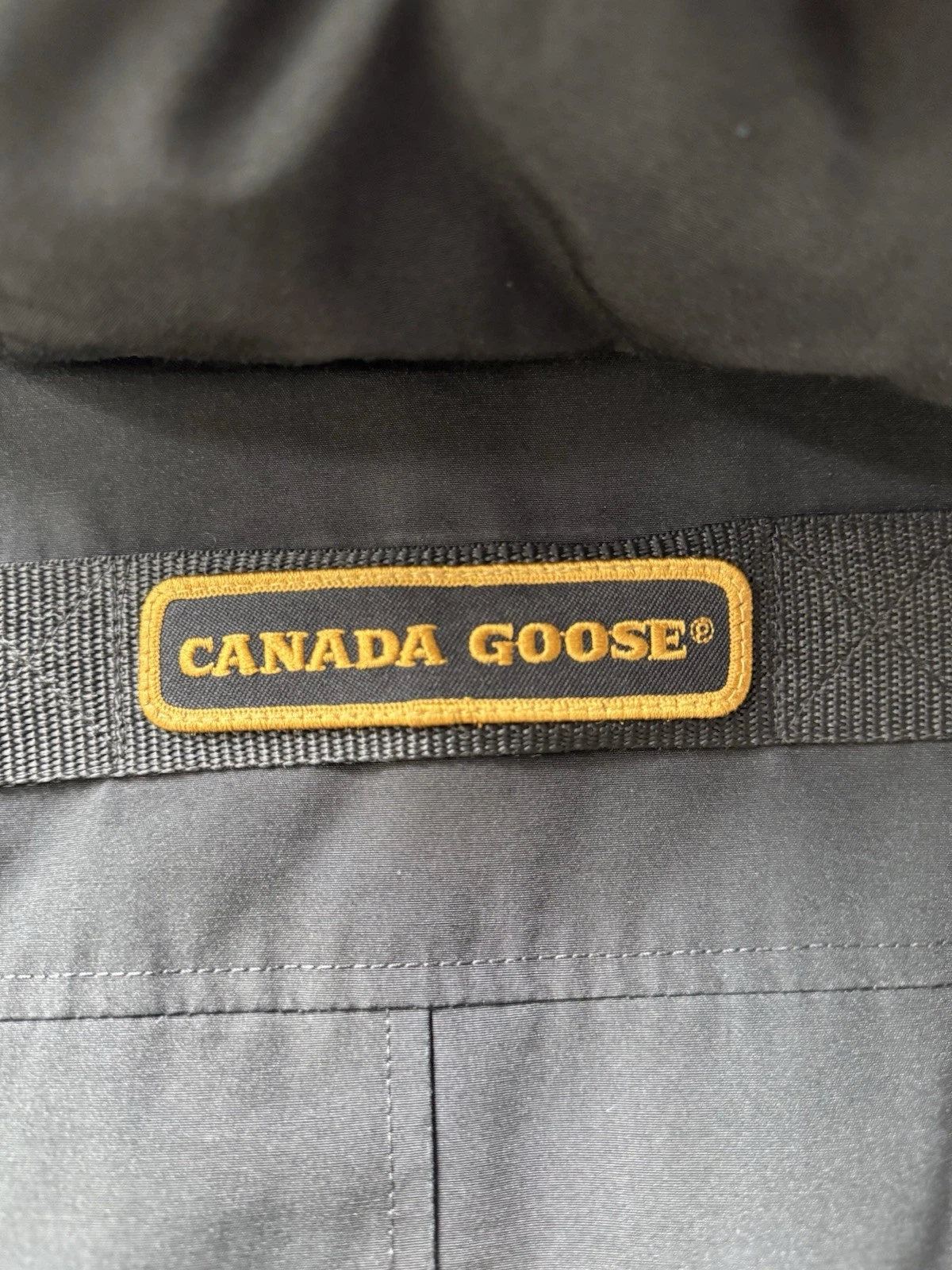 Men's Canada Goose Chateau Parka Black Down Jacket Hooded Size Large thumbnail 6