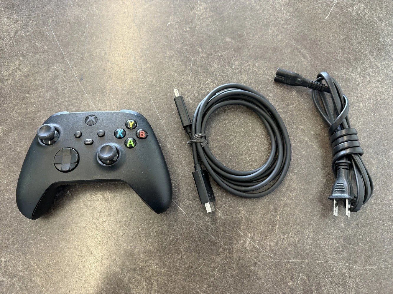 Microsoft Xbox Series X 1TB Console - Black thumbnail 8