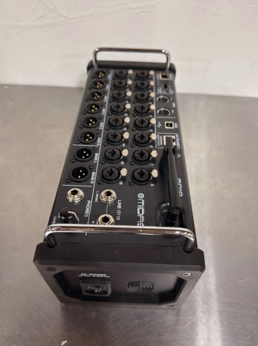 Midas MR18 18-Input Digital Mixer for Tablets w/ Wi-Fi & USB Recorder thumbnail 1