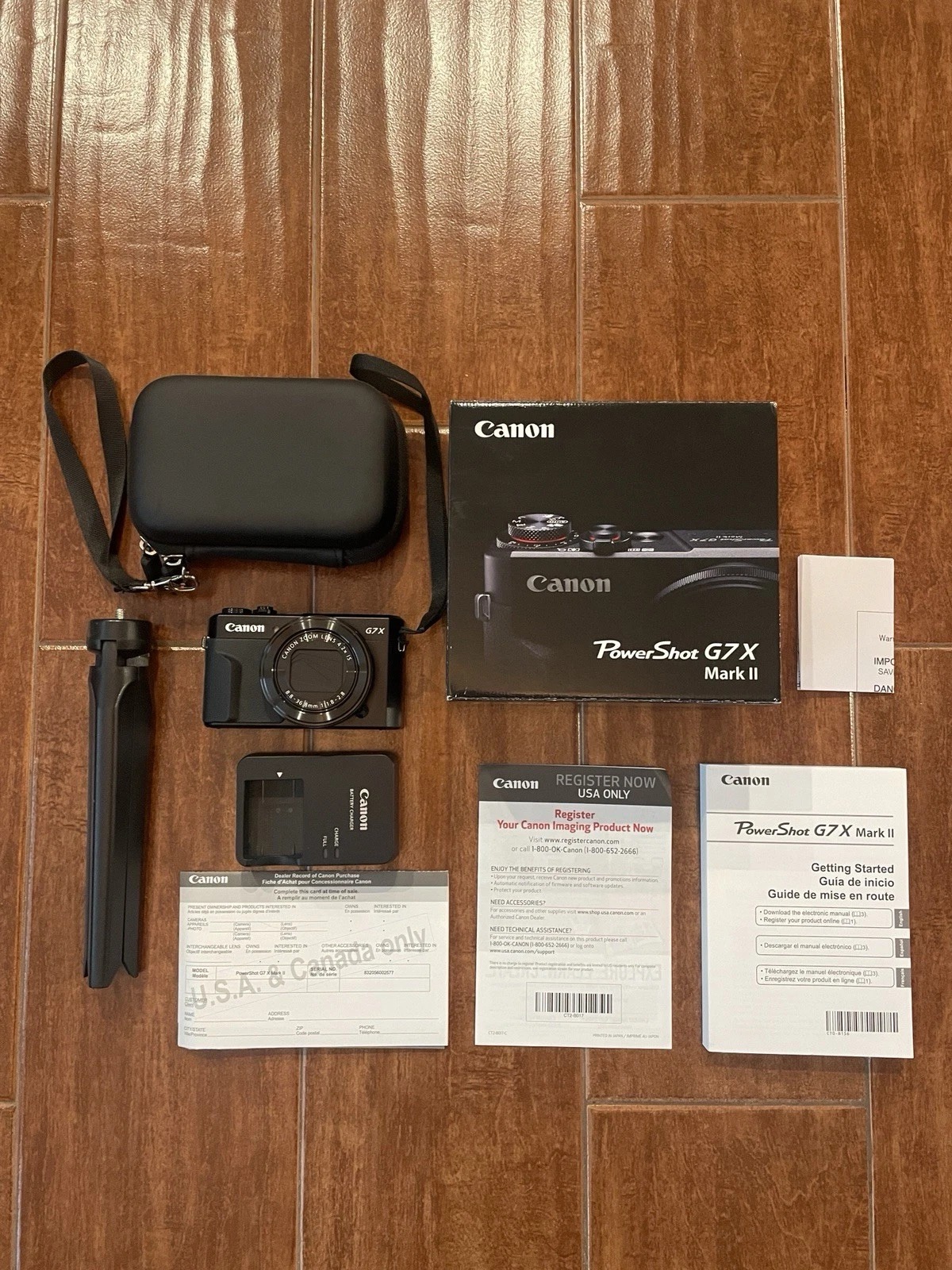 [MINT] Canon PowerShot G7 X Mark II – Case & Tripod Included thumbnail 1