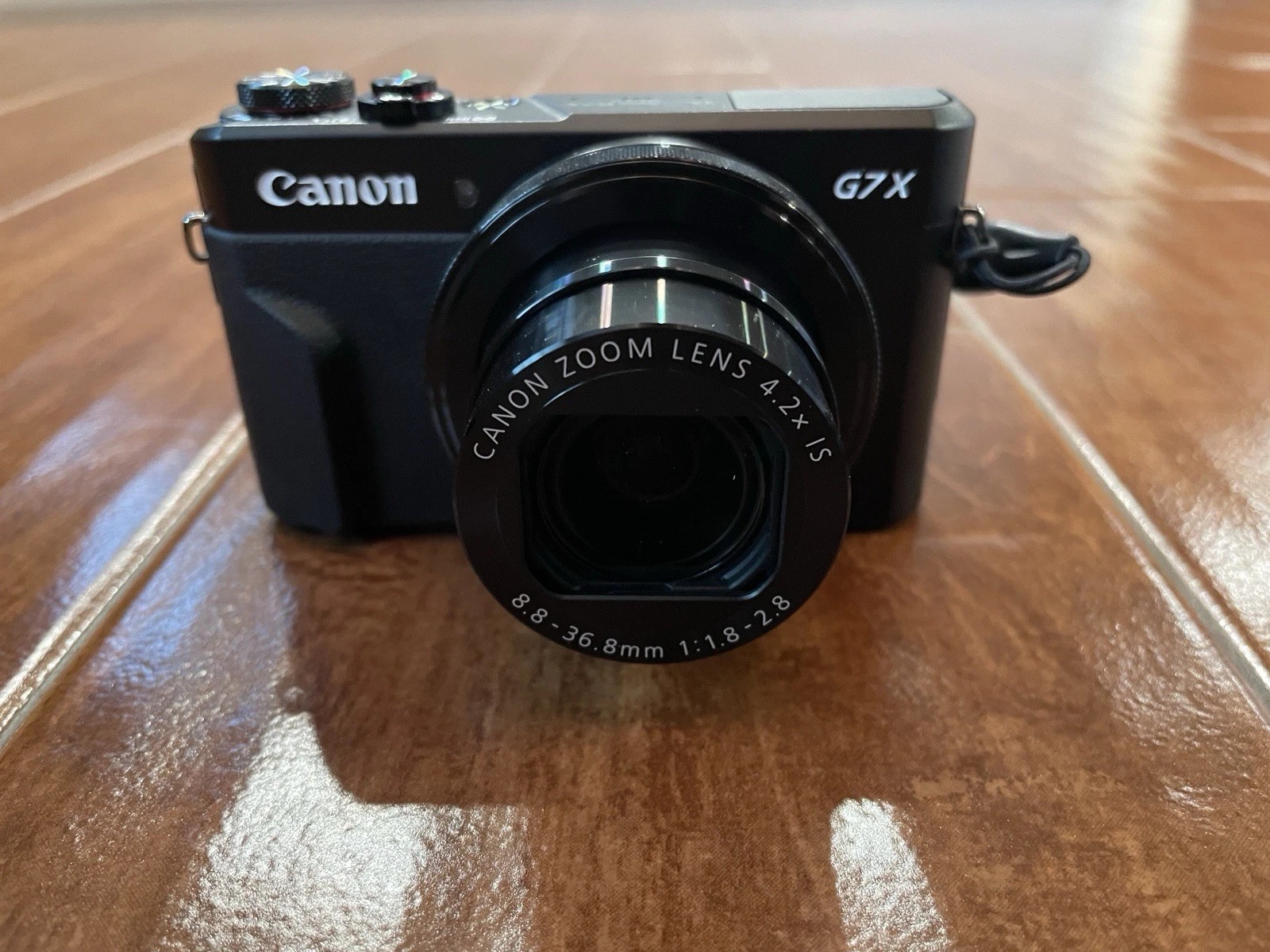 [MINT] Canon PowerShot G7 X Mark II – Case & Tripod Included thumbnail 3