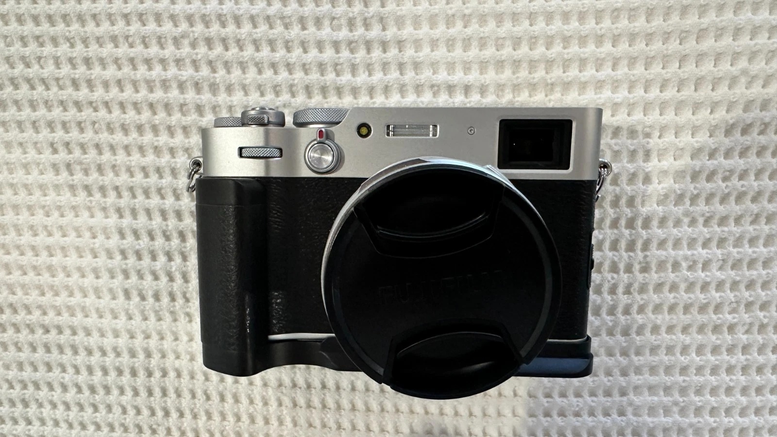 [Mint] Fujifilm X100V 26.1MP Fuji Camera Silver w/Box thumbnail 2