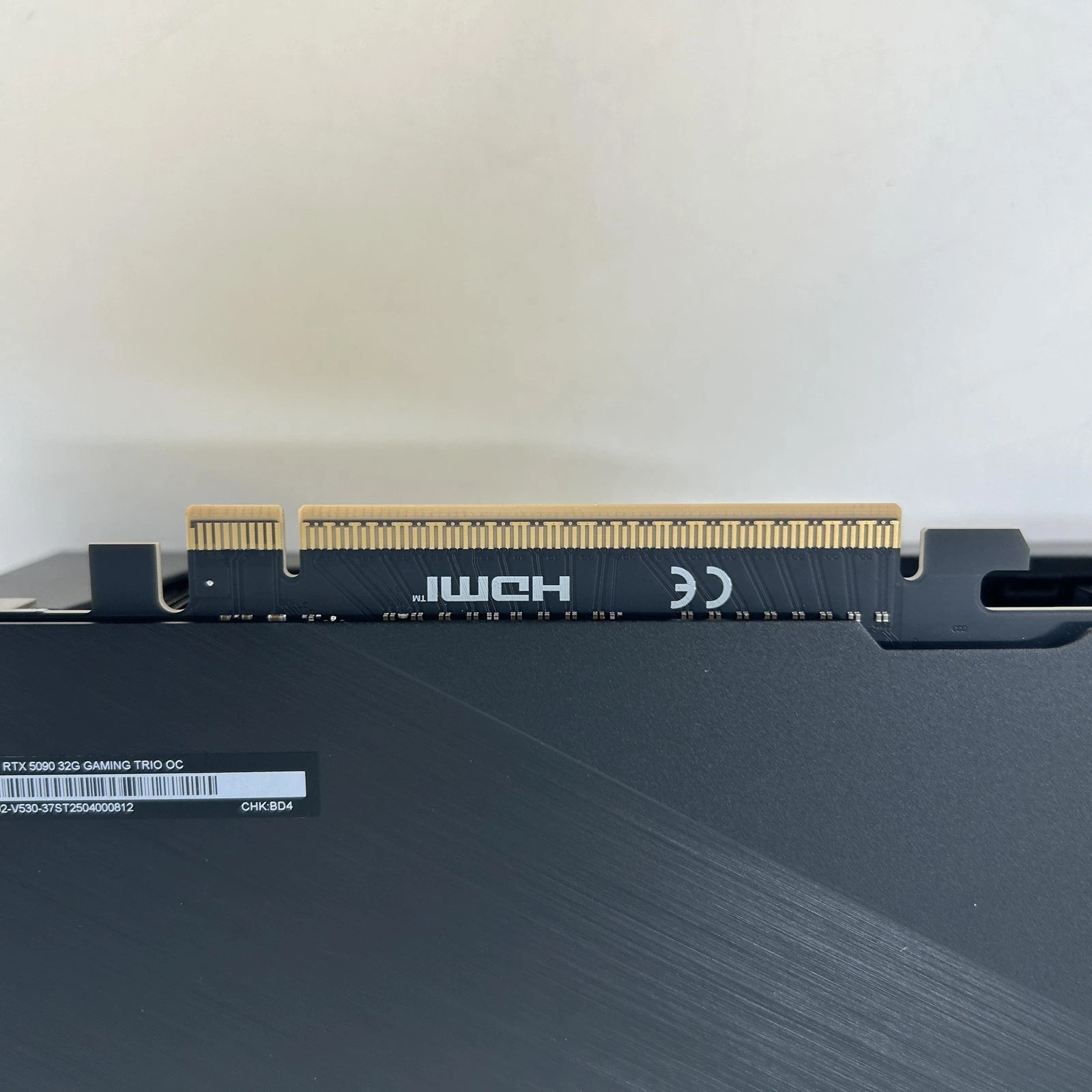 MSI Gaming OC GeForce RTX 5090 32GB Graphics Card – Excellent Condition thumbnail 8