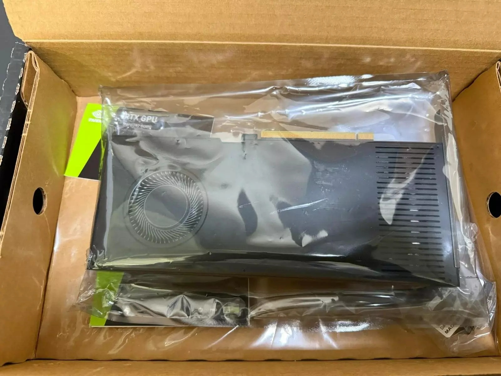 MSI GeForce RTX 4070 Ti Gaming X Trio 12G GDDR6X GPU thumbnail 2