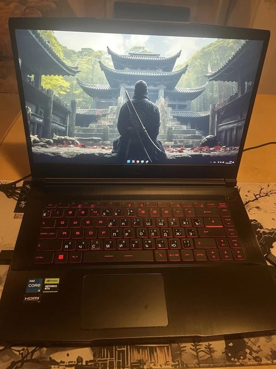 MSI Thin GF63 12VF | RTX 4060 8gb | RAM 16gb 1tb | i5 12450H | full hd 144 15.6 thumbnail 4