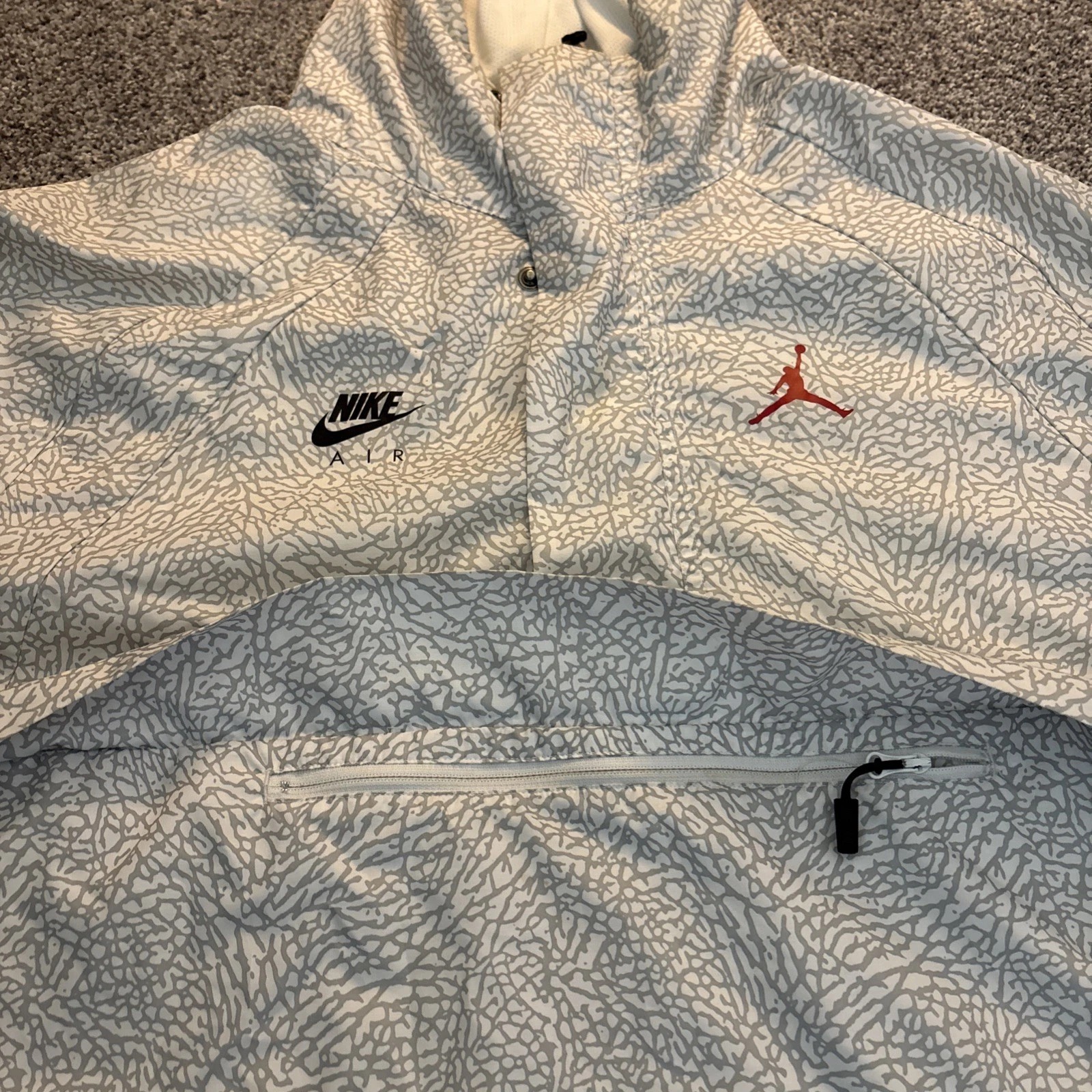 Nike Air Jordan Men's XL Wings Jacket Anorak Windbreaker AJ0428-100 Wht Cement thumbnail 5