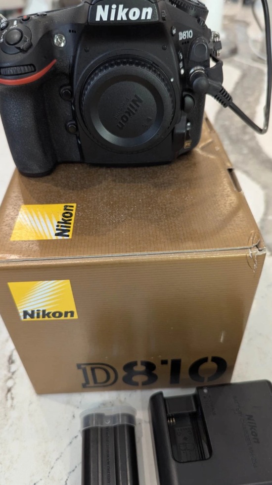 Nikon D810 Full-Frame 36.3MP DSLR – Excellent Condition, Low Shutter Count thumbnail 1