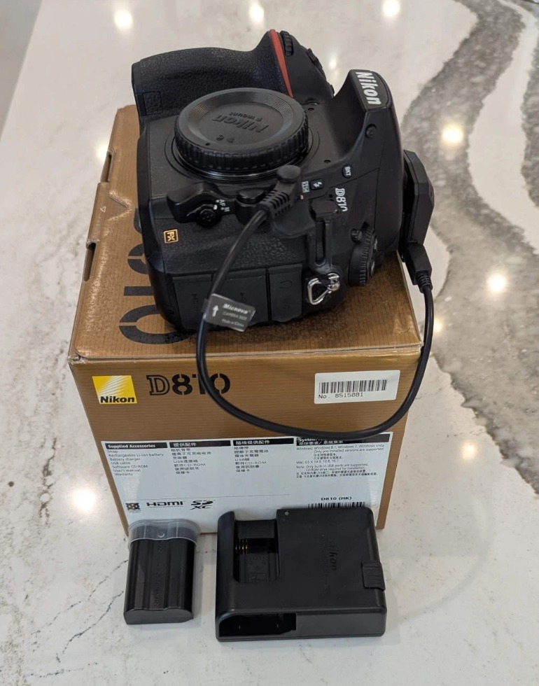 Nikon D810 Full-Frame 36.3MP DSLR – Excellent Condition, Low Shutter Count thumbnail 2