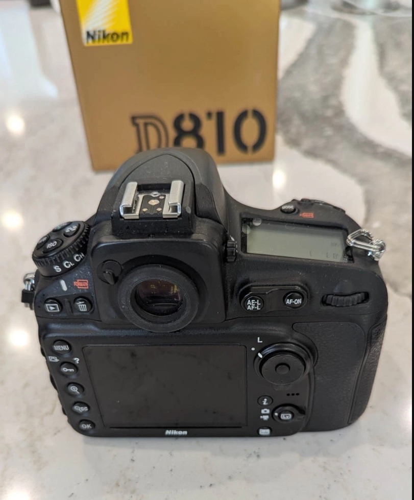 Nikon D810 Full-Frame 36.3MP DSLR – Excellent Condition, Low Shutter Count thumbnail 3