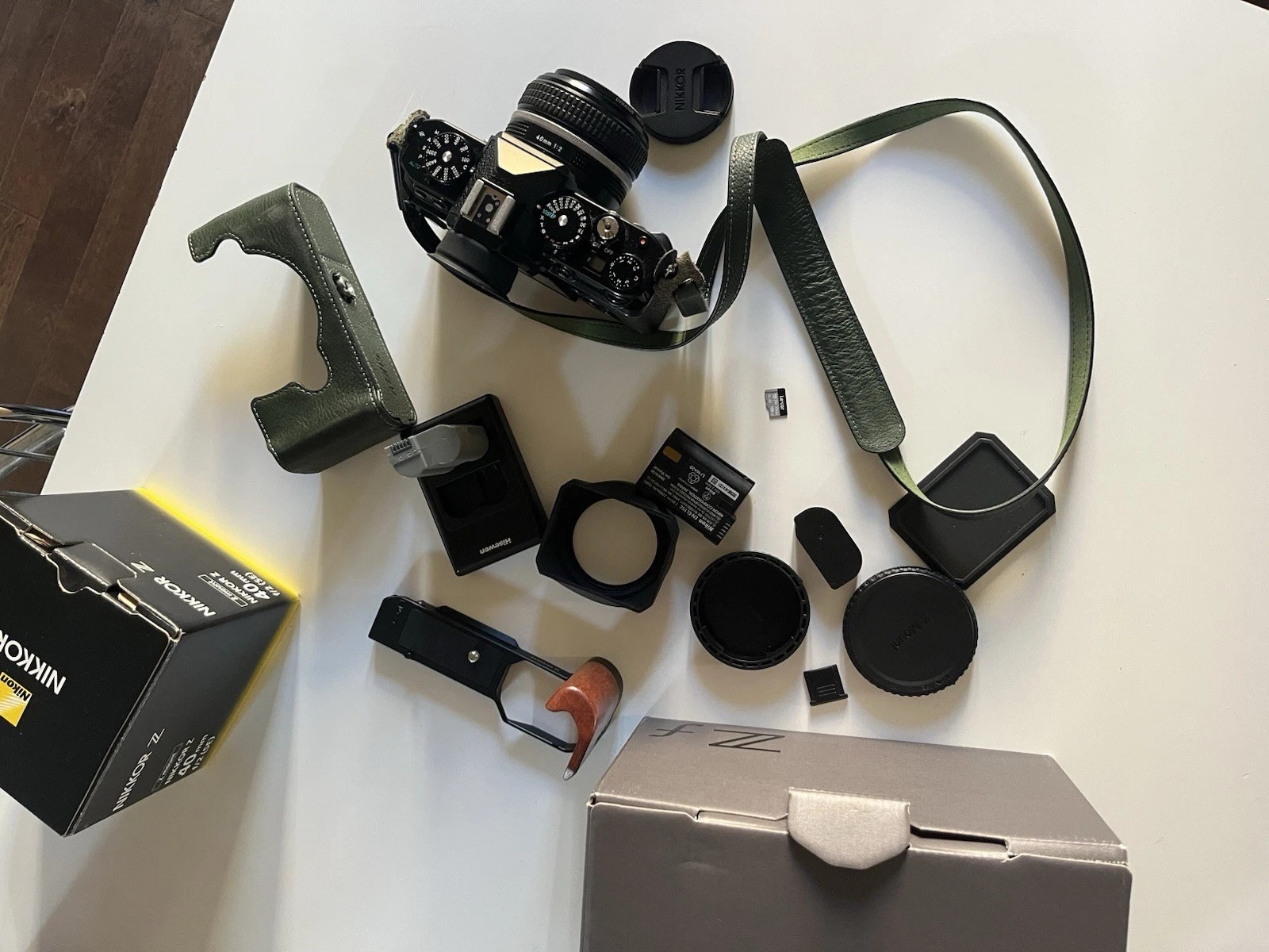 Nikon Z f Camera Body + NIKKOR Z 40mm Lens – Excellent Condition thumbnail 2