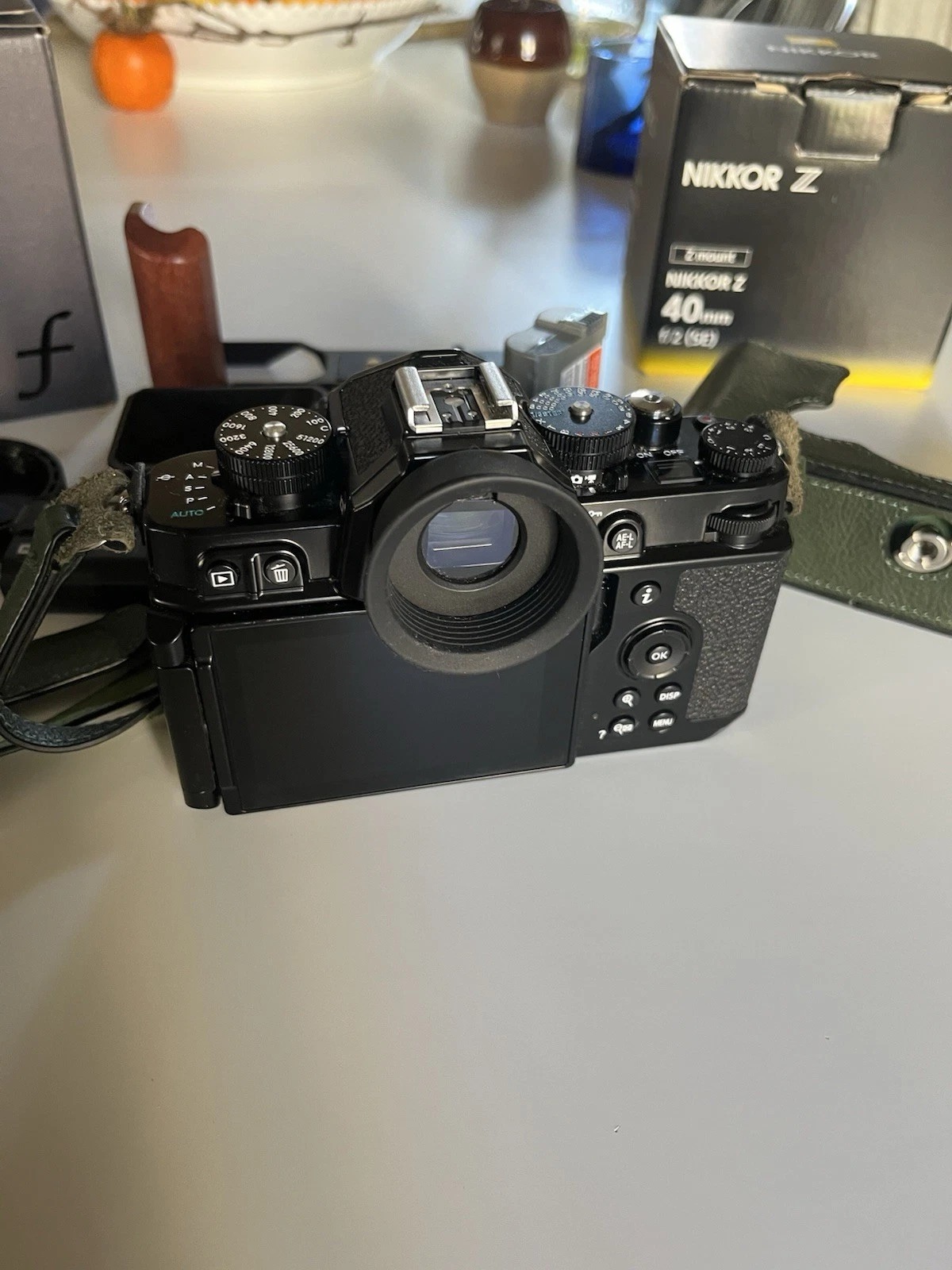 Nikon Z f Camera Body + NIKKOR Z 40mm Lens – Excellent Condition thumbnail 5