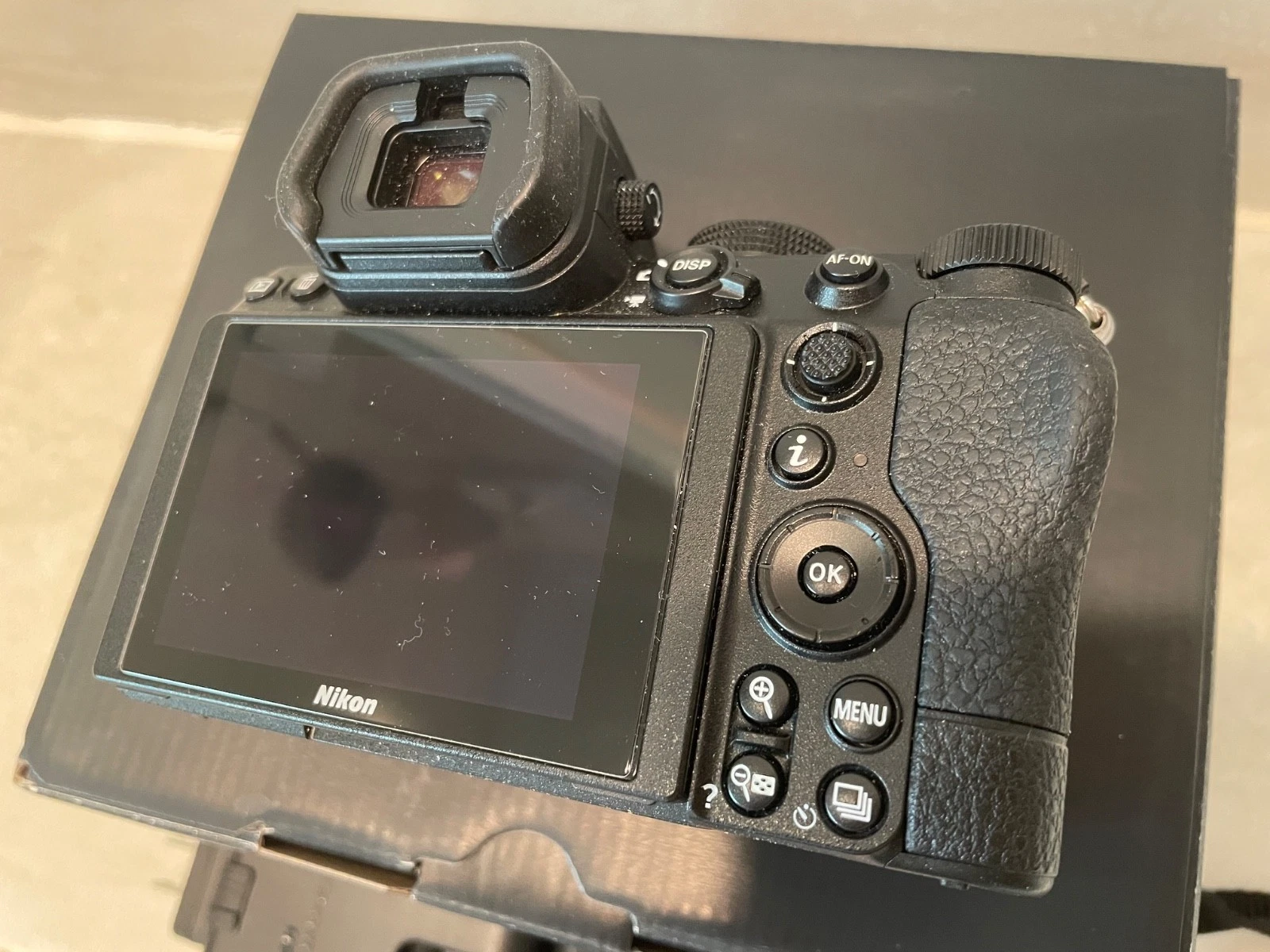 Nikon Z5 Mirrorless Digital Camera Body 24.5MP S Count 1910 Mint thumbnail 4