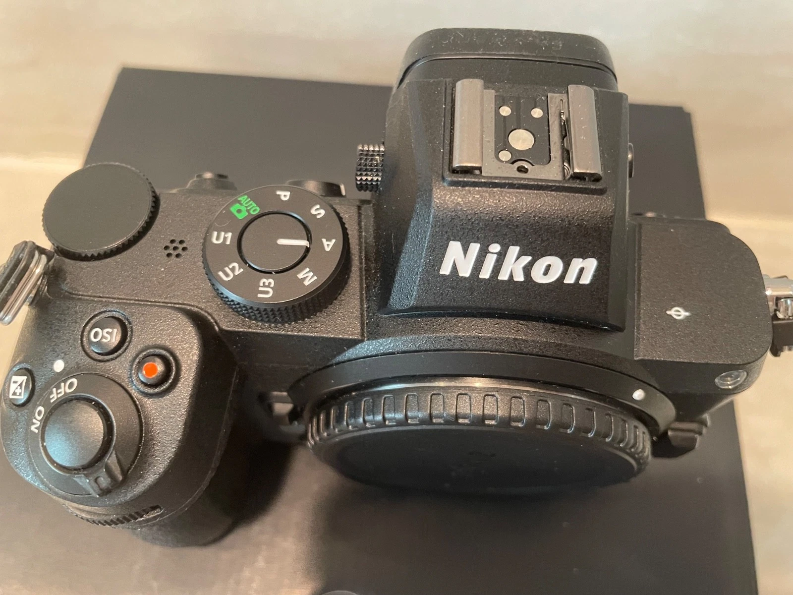 Nikon Z5 Mirrorless Digital Camera Body 24.5MP S Count 1910 Mint thumbnail 6