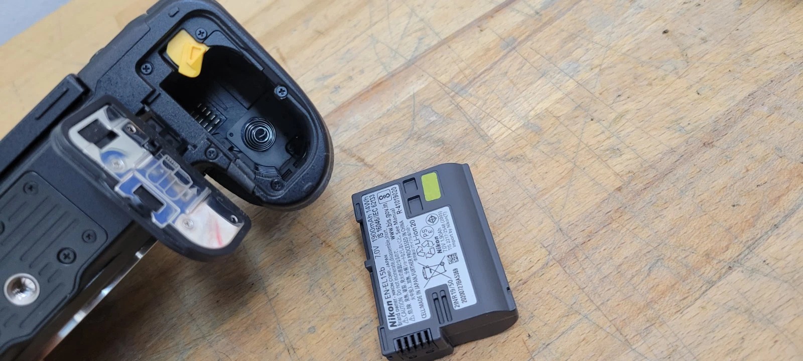 Nikon Z6 – 24.5MP Full-Frame Mirrorless Camera | Body Only | Used thumbnail 14