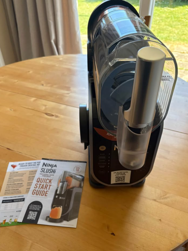 Ninja Slushi Machine With Box Frozen Drink Maker thumbnail 2