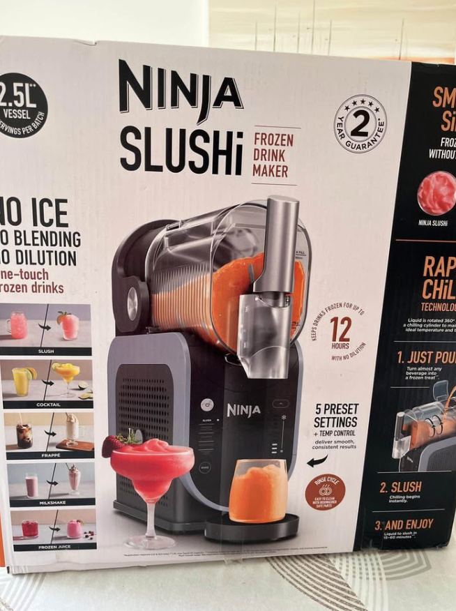 Ninja Slushi Machine With Box Frozen Drink Maker thumbnail 5