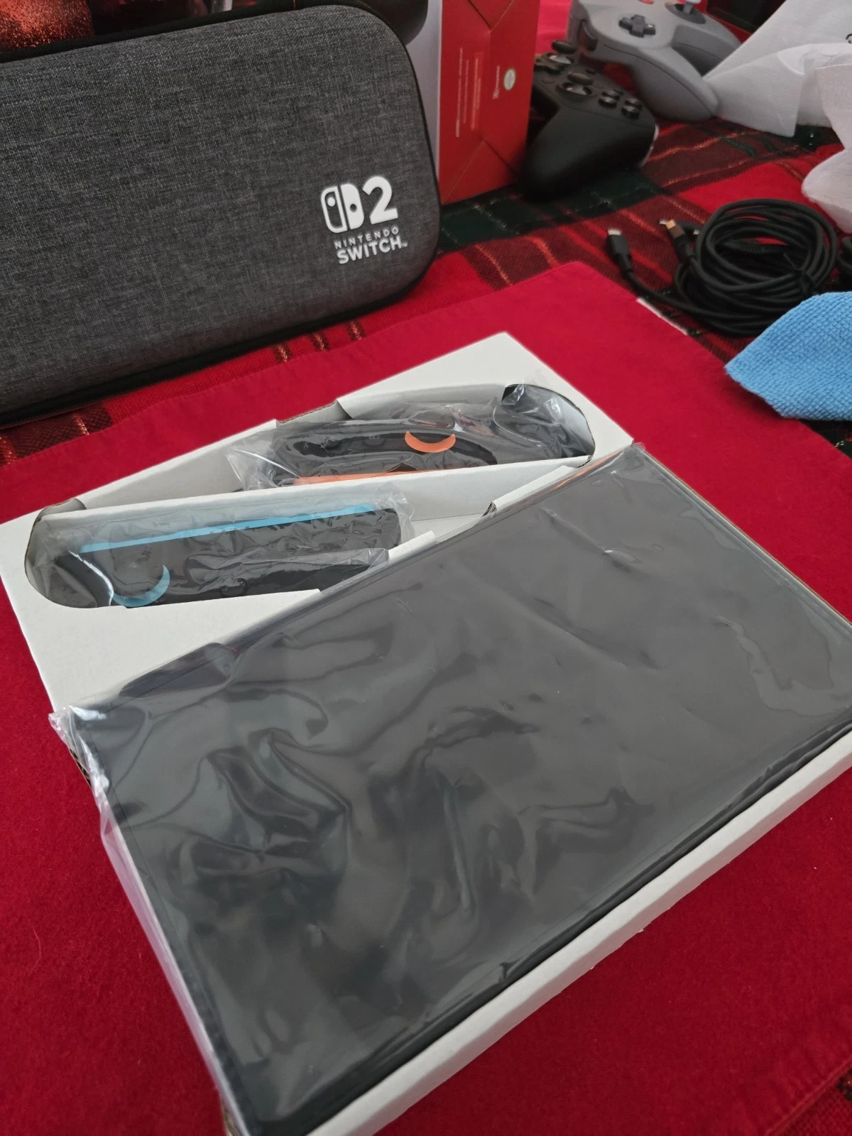 Nintendo Switch 2 Bundle : Pro & 64 Controller, Case & Zelda TOTK Game thumbnail 7