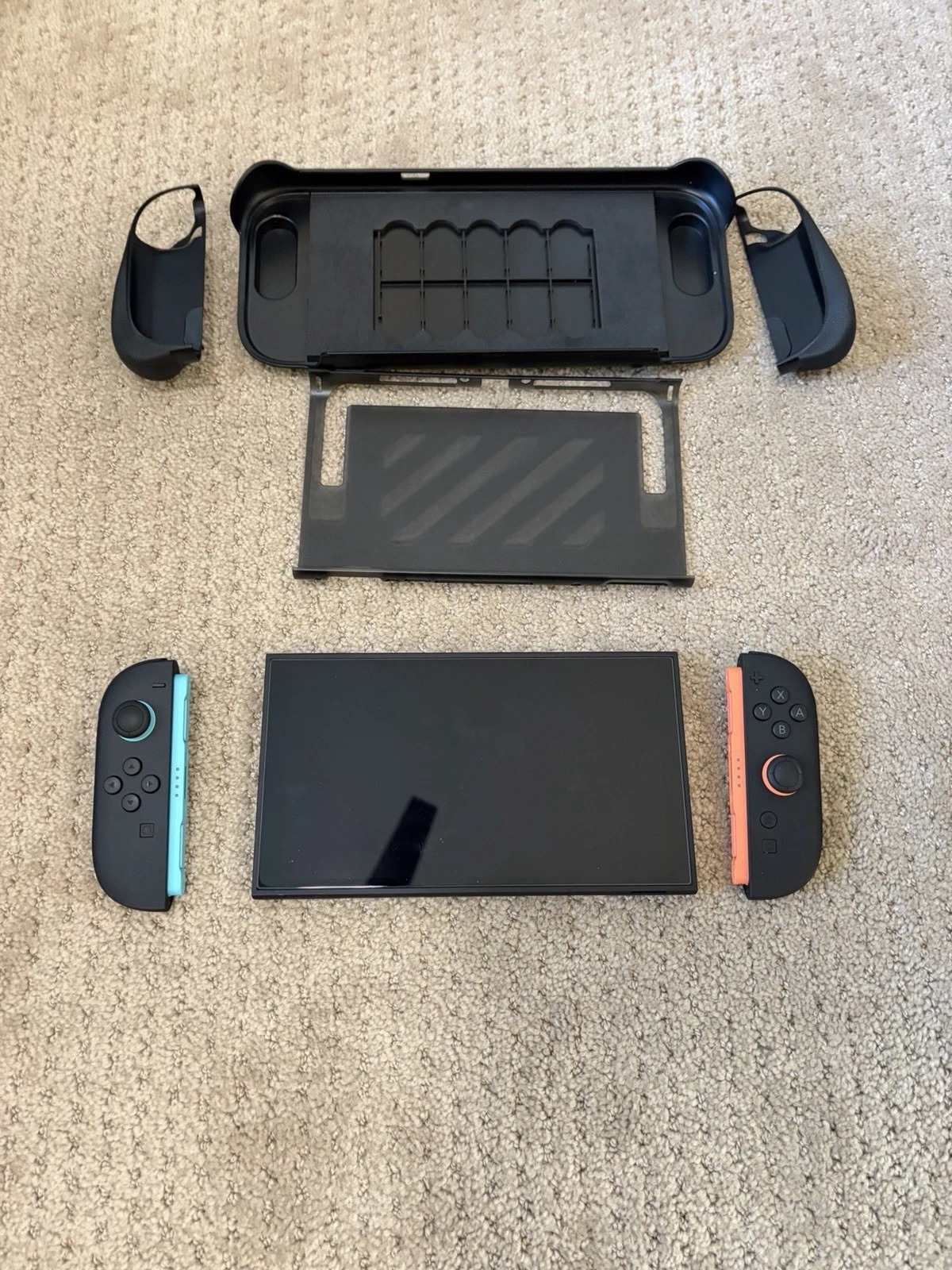 Nintendo Switch 2 With 8 Game Bundle, Extra Charger, Travel Case, And Extras. thumbnail 8