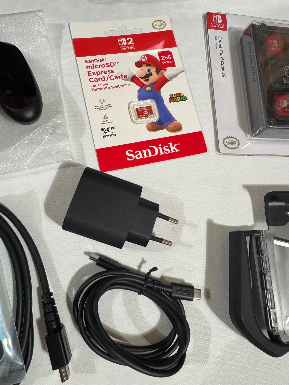 Nintendo Switch 2 - Zelda TotK + 256GB SD + Mumba Case + Accessory Bundle LIKE NEW- thumbnail 5