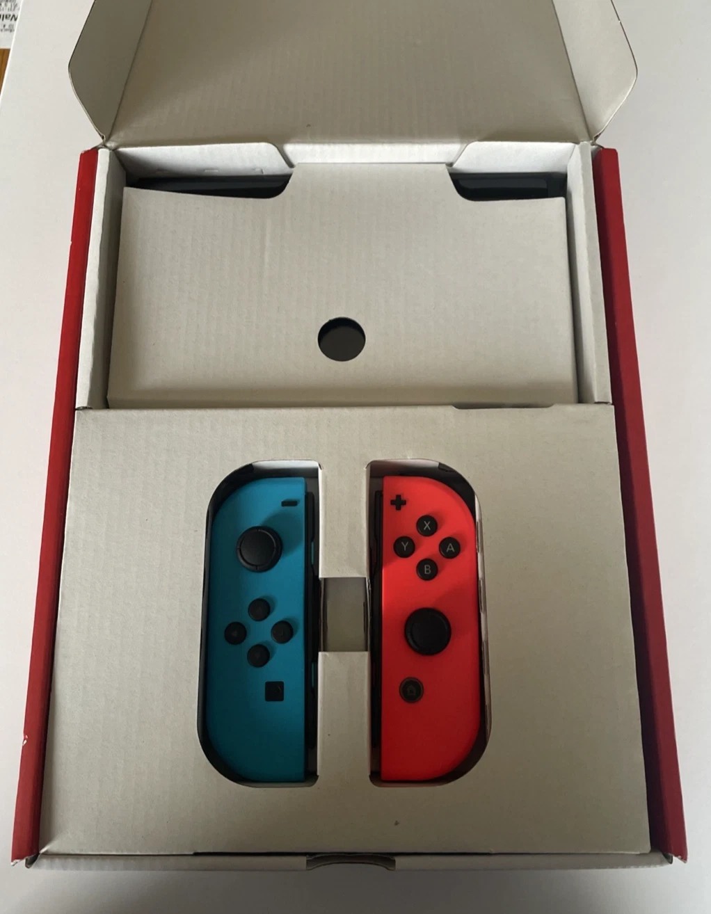 Nintendo Switch v2- 32GB HAC-001 Console with Dock, Charger, Red/Blue Joy-Cons thumbnail 13