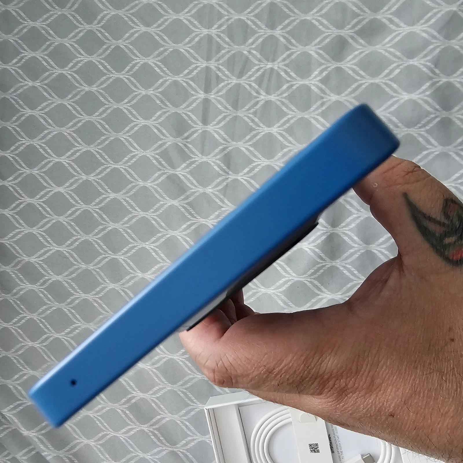 Nothing Phone 3A Pro Unlocked, 256GB, 12GB RAM, BLUE, A059P thumbnail 4