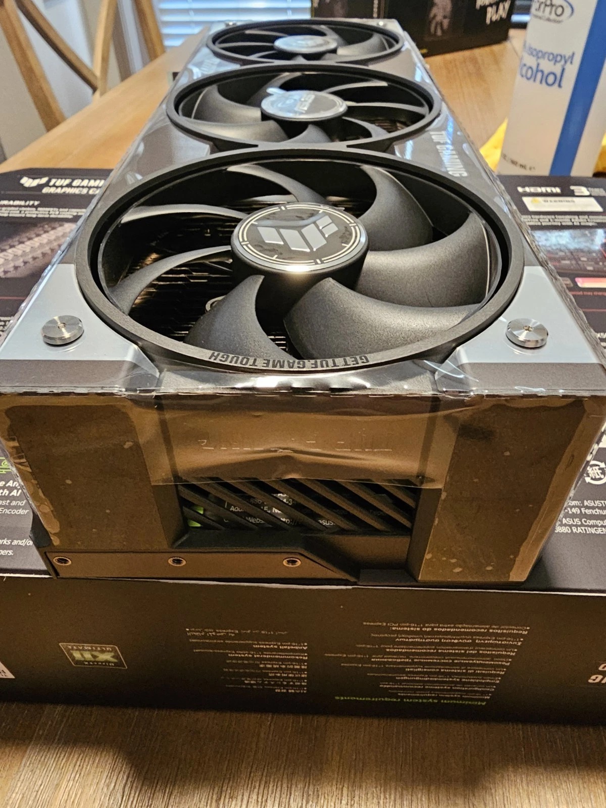 NVIDIA GeForce RTX 5090 32GB – ASUS TUF Gaming (Brand New) thumbnail 7