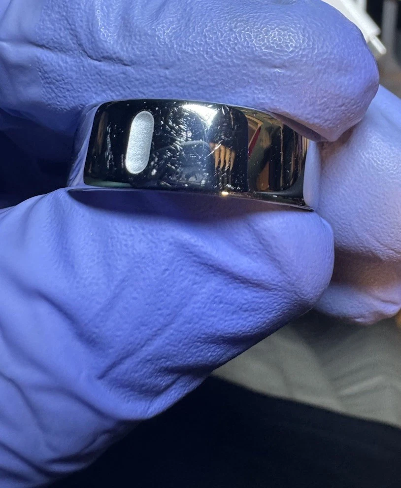 Oura Ring Gen 4 - Silver - Size 9 thumbnail 2