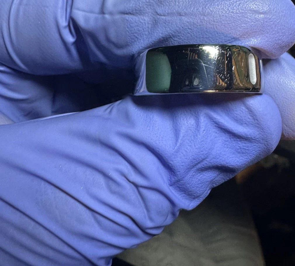 Oura Ring Gen 4 - Silver - Size 9 thumbnail 5