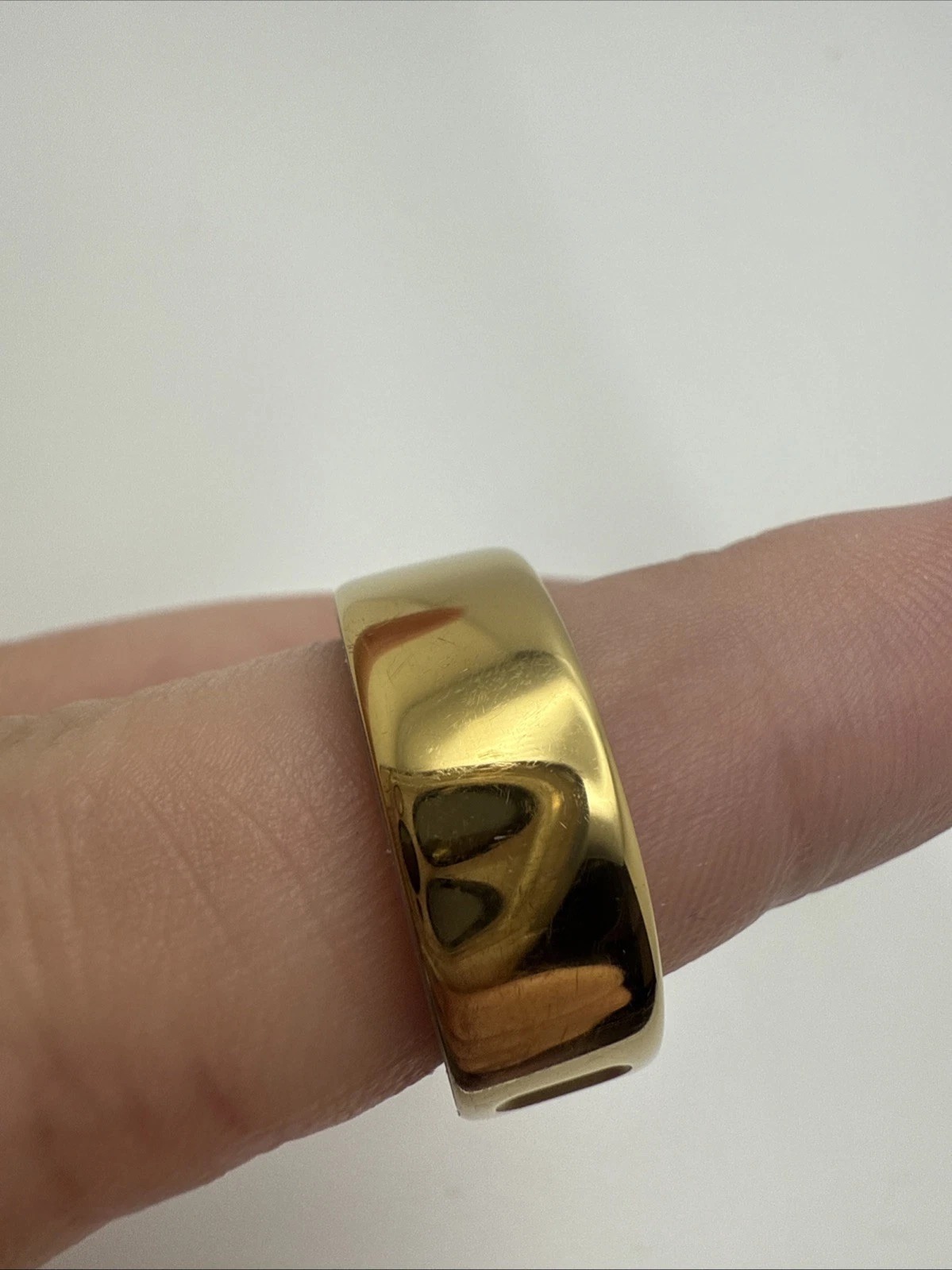 Oura Ring Gen 4 – Size 7 – Gold – Gently Used thumbnail 4