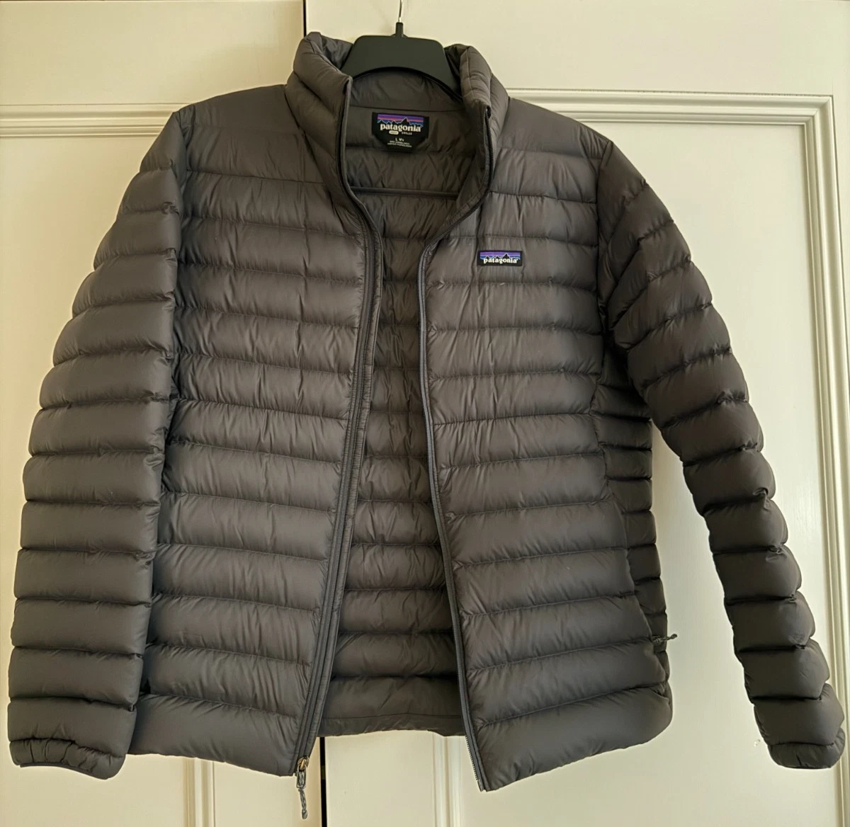 Patagonia Men’s Down Sweater Jacket Gray Size L Puffer Lightweight 84675 New! thumbnail 1