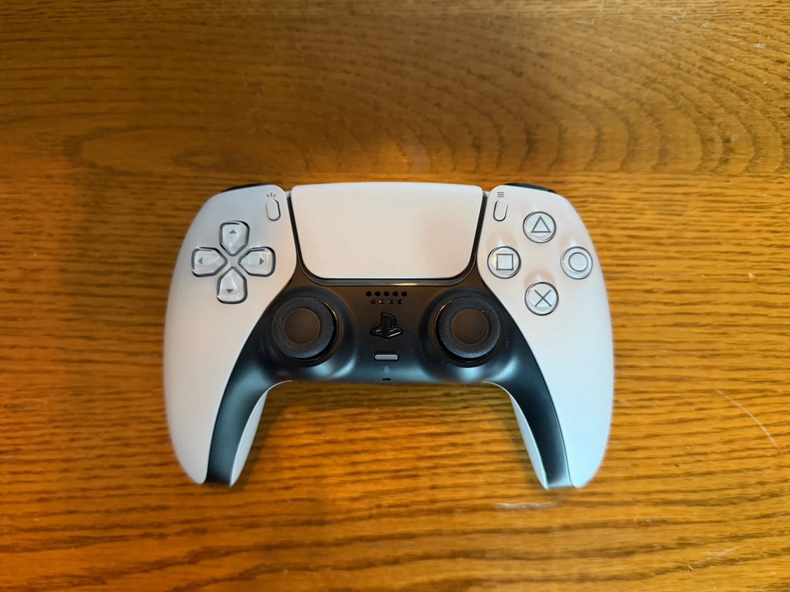 PlayStation 5 Pro Digital 2TB Bundle with PS Portal and Pulse Elite Headset thumbnail 3