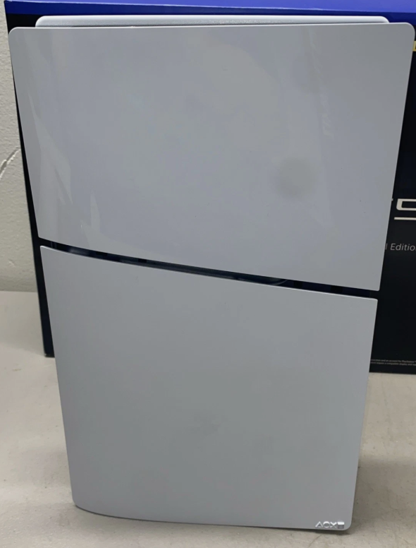 PlayStation 5 Slim Digital Edition 1TB Console System – White (Sony CFI-2015) thumbnail 4