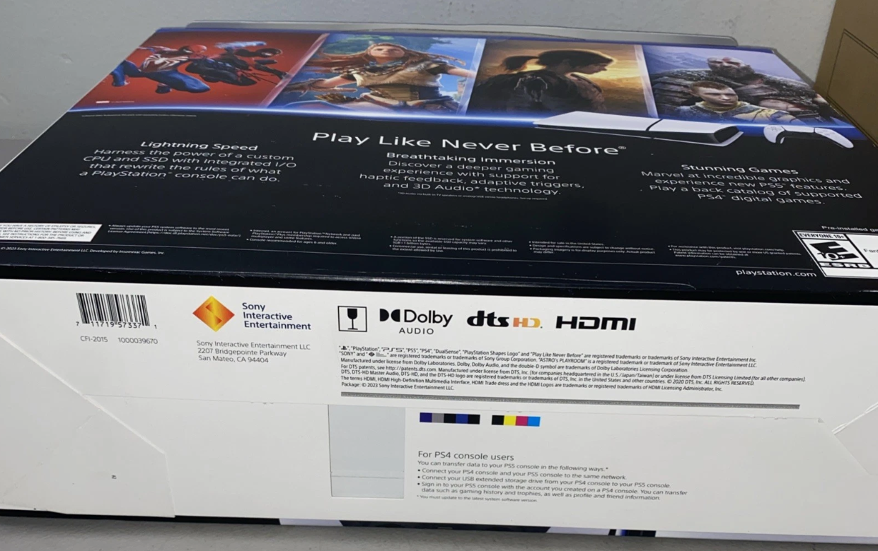 PlayStation 5 Slim Digital Edition 1TB Console System – White (Sony CFI-2015) thumbnail 6