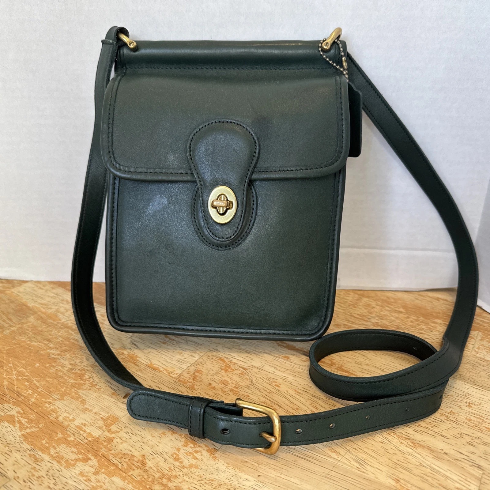 Rare Green Vintage made in USA Coach Murphy Crossbody bag thumbnail 1