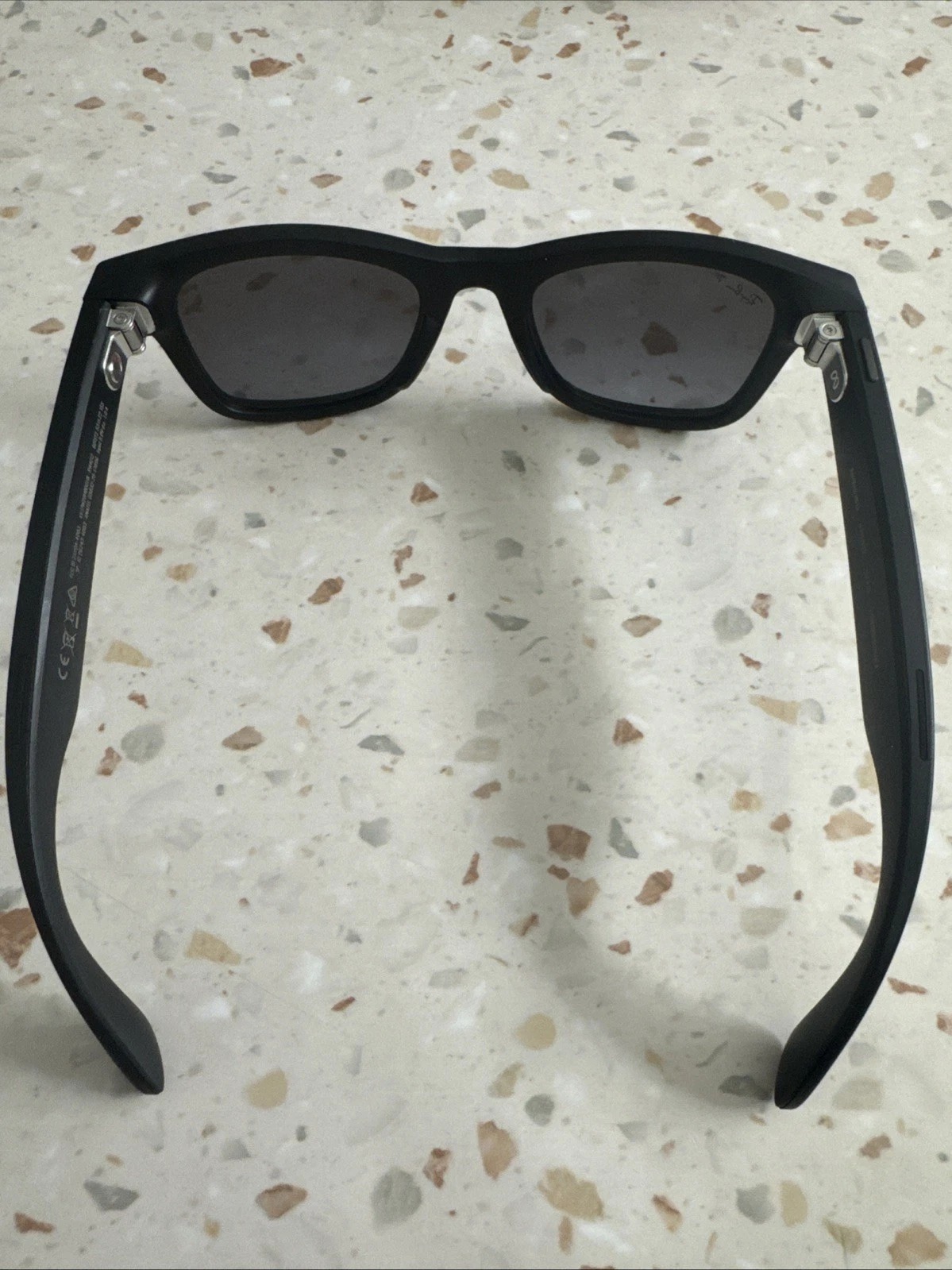 Ray-Ban Meta (2nd)Gen Wayfarer, Matte Black Smart Glasses Polarized gray lenses thumbnail 3