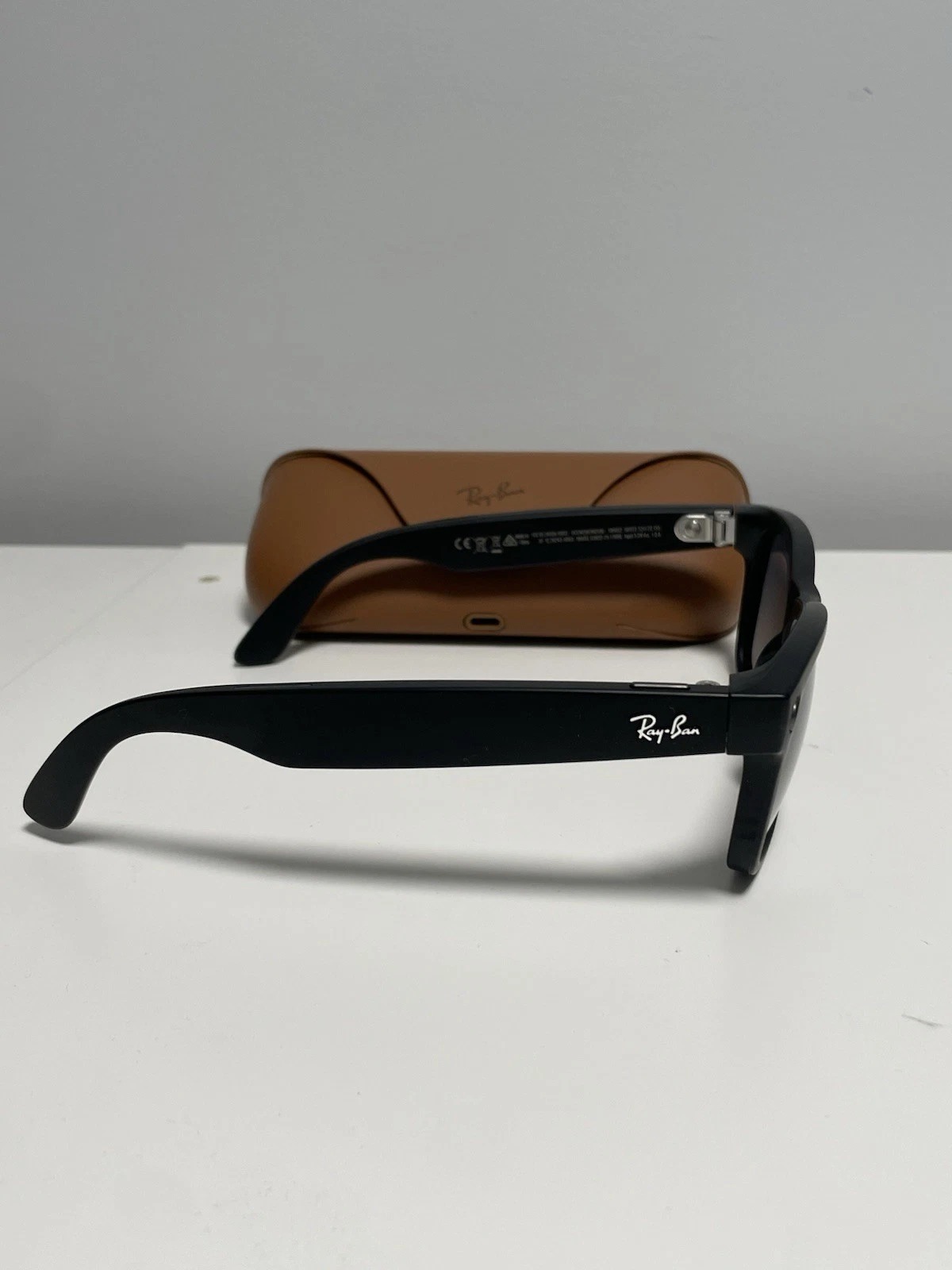 Ray-Ban Meta Wayfarer (Gen 2) (RW4012) thumbnail 4