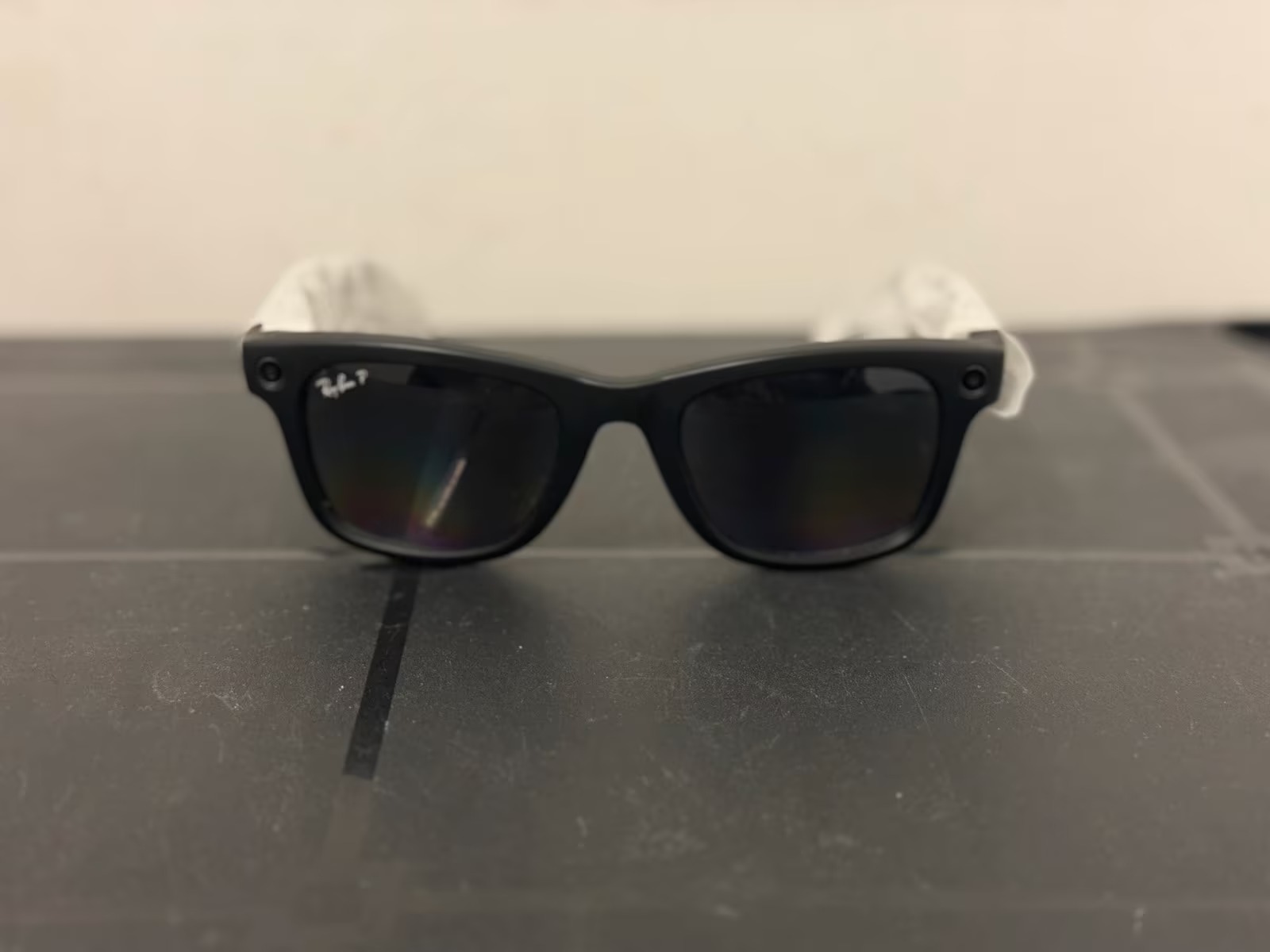Ray-Ban Meta Wayfarer Gen 2 thumbnail 2