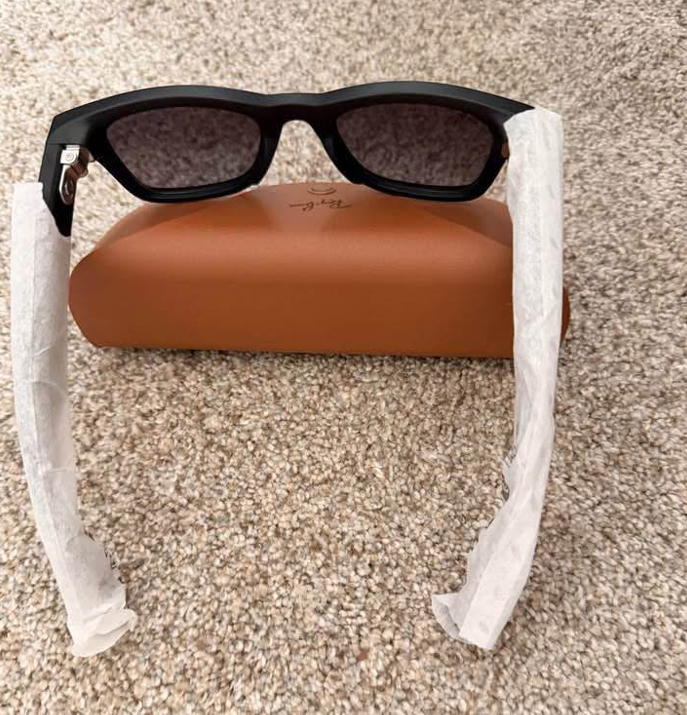 Ray-Ban Meta Wayfarer RW4006 Gen 1 Smart Glasses – Matte Black thumbnail 9