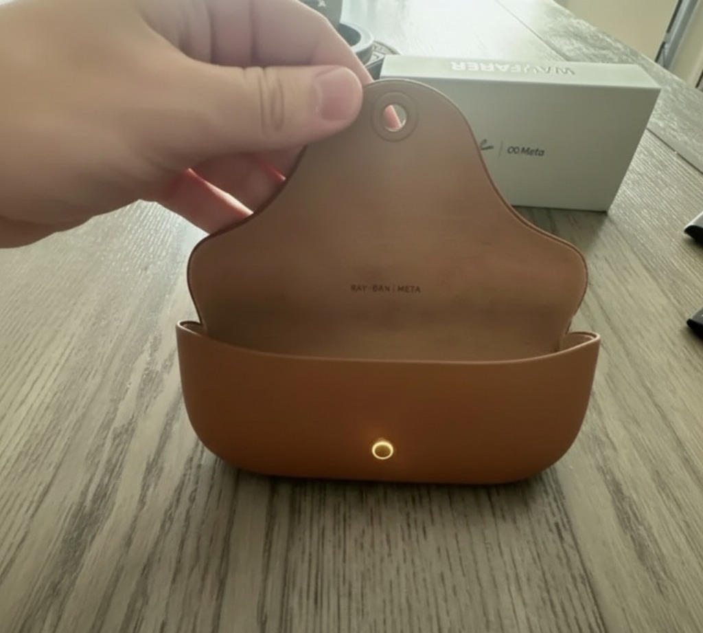 Ray-Ban | Meta Wayfarer Smart Glasses - Black - Like New thumbnail 7